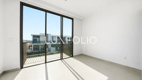 Ready | Single Row | Full Corner