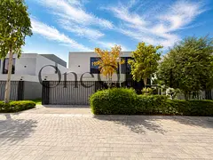Super Distress 4BR Pool Villa | 6500 Sq. Ft. Plot | Excellent location