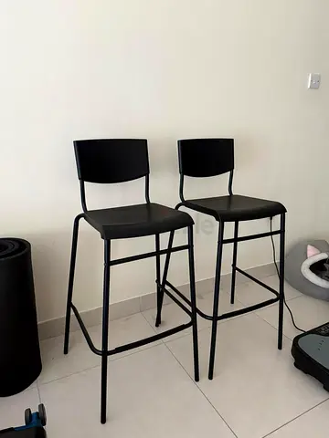 Set of 2 Black Metal Bar Stools with Backrest - Good Condition