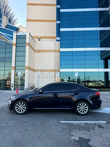 Lexus IS250 for urgent sale