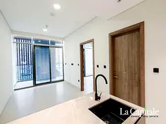 READY TO MOVE IN | PRIME LOCATION | LUXURY FINISH