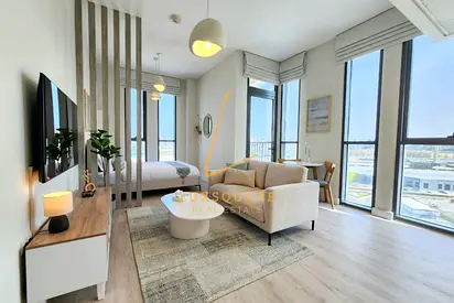 Stunning Studio I Fully Furnished I High Floor