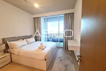 1BR Apartment | Harbour Gate | Creek Living