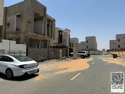 للبيع أرض سكنى استثمارى مميزة كونر g +2  في الزاهيه – عجمان