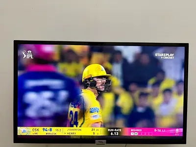 TCL Smart TV - 32 inch