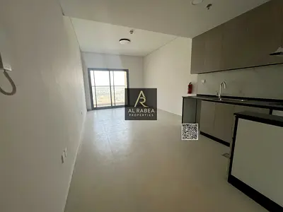 First tenant - Built-in wardrobes - Parking, swimming pool, and free gym