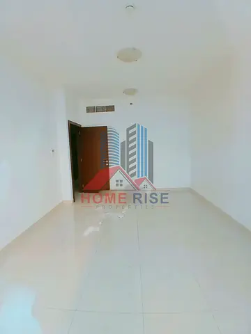 Vacant/ 3BHK / Family-Friendly/ Near Mamzar Park / Easy Exit