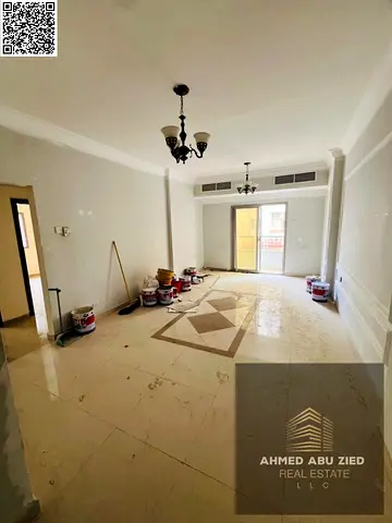 موقع مميز | غرفتين نوم | بلكون باطلالة | مساحة واسعة | 2 حمام | تكييف مركزي | بجوار جسر غلفا و قريب من جميع الخدمات و سهل لمخرج دبي و الشارقة