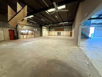 Warehouse for rent in Industrial Area 10, main street - electricity 110 kW