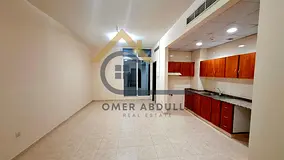 Affordable and Modern Studio Apartment with Balcony For family