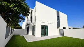 Exclusive 4BR | Maid | Corner Unit | Bigger Plot | Ready