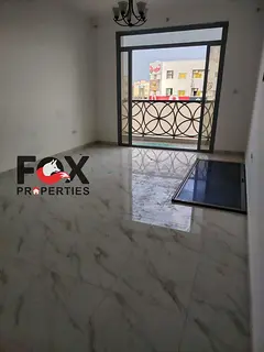 3BR apartment for annual rent, 3 baths, balcony on Sheikh Ammar Rd, near services, easy access to Du