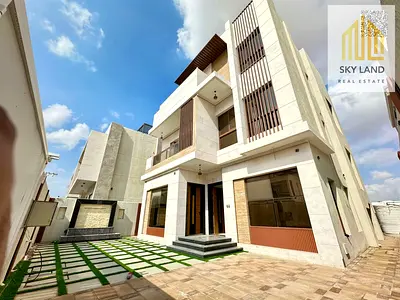 A magnificent villa, including registration fees, consisting of 5 master bedrooms with built-in war