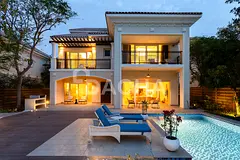 Upgraded | Direct Polo Field Views | Private Pool