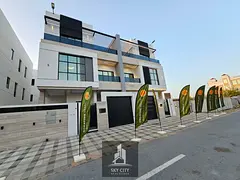 Villa with a rooftop, elevator, electricity, water, and air conditioning. Freehold ownership for all