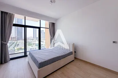 Direct Lagoon View | Burj Khalifa View | Chiller Free