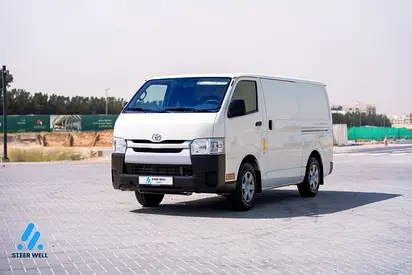 Toyota Hiace GL 2022 - GCC Specs - Excellent Condition
