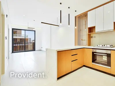 Great Amenities | Prime Location | 1BR+Study