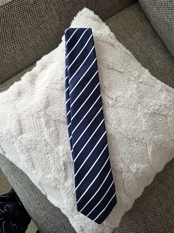 Tie