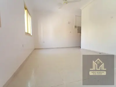 STUDIO\\ LOOK LIKE A SPACIOUS GORGEOUS APARTMENT \\ AT THE PRIME LOCATION