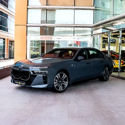 2026  BMW 740i M SPORT GCC DONE ONLY 1000KM WITH WARRANTY + SERVICE TILL 2031