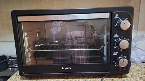 Impex Electric countertop oven / toaster - good working condition