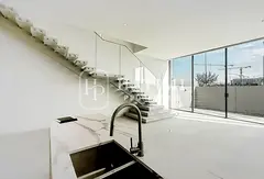 Huge Plot Corner Unit | Single Row | Serious Sell
