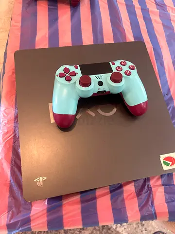 PlayStation 4 Slim with Custom DualShock 4 Controller - Good Condition