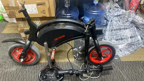Electric scooter