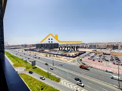 Brand new unit with gym pool parking