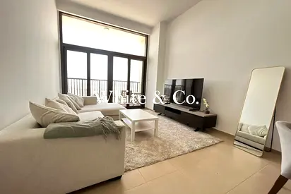 Modern Furnishings | High Floor |Pool view