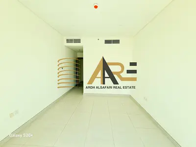 No commission 12 cheaqes Luxurious 2bhk apartment close kitchen all master bedrooms covered parking.