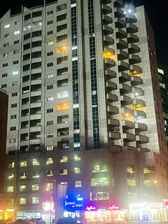 Executive Male partition available in Al Nahda near Stadium Metro @1100