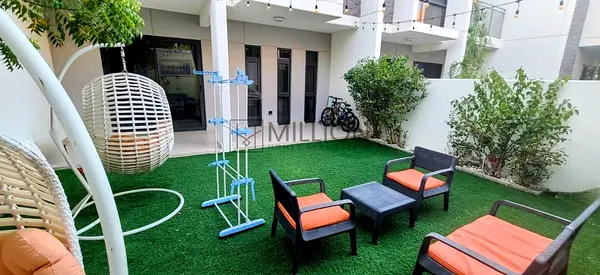 Stylish 3BR Townhouse for Sale | Ready to Move | Zinnia Cluster, Damac Hills 2
