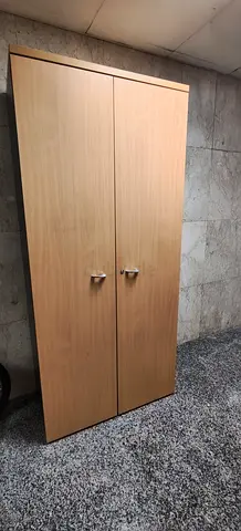 For sale office cabinet heavy duty for 100 still new