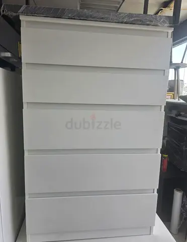 White 5-Drawer Tall Chest of Drawers - Modern Finish