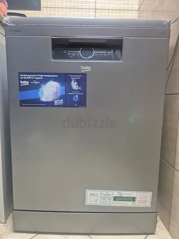 Beko Stainless Steel Built-in Dishwasher - Good Condition