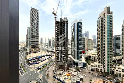 1BR Furnished | High Floor | Community View