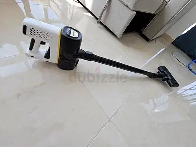 Lightweight Cordless Stick Vacuum Cleaner - Good Condition