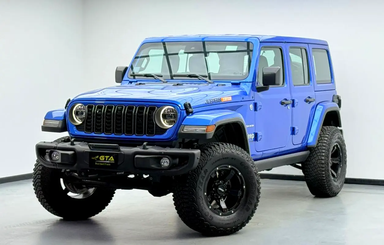 Jeep Wrangler Unlimited 2024 — photo 1 of 17