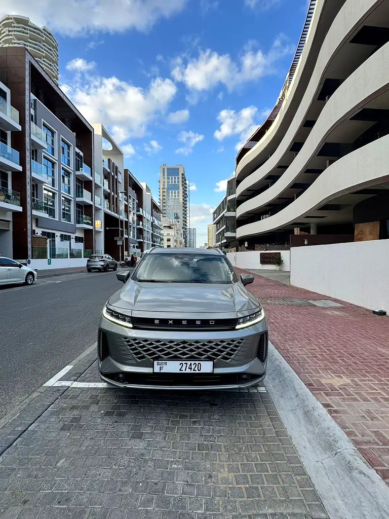 Exeed LX 2025 — photo 1 of 9