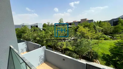 تاون هاوس ميدل 4 غرف نوم | التملك الحر | تخطيط مناسب للعائلة | الأزالية – مسار