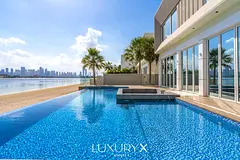 Sea &amp; Skyline View | Luxury Palm | Owner- Occupied