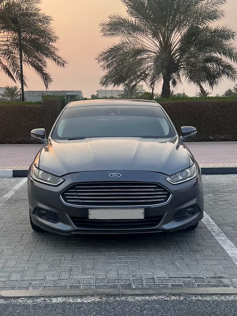 Ford Fusion 2014 — photo 1 of 7