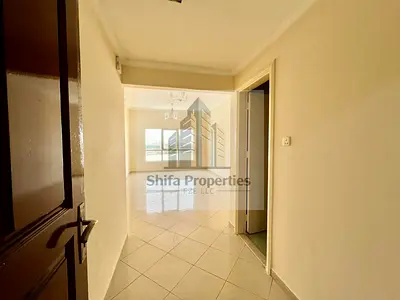 LUXURIOUS/HUGE 1BHK LIKE A NEW/FAMILY BUILDING/CLOSE TO SCHOOL//