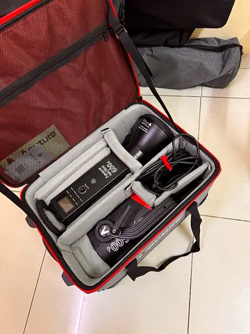 Aputure 600 d new with trolley box