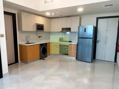 Unfurnished 1 BR| Equipped Kitchen| Vacant Unit