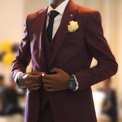 Maroon 3-Piece Mens Suit (Jacket, Waistcoat, Trousers) - Good Condition