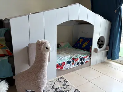 🛏️ Kids House Bed – White/Beige | Excellent Condition