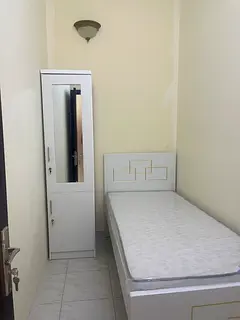 Executive Male partition available in Al Nahda near Stadium Metro @1200